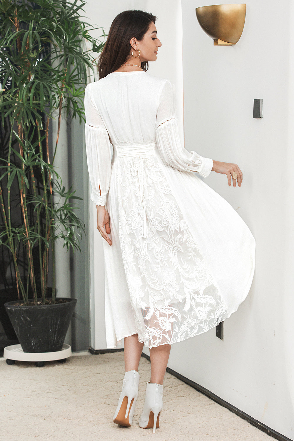 Classy A Line Long Sleeves Boho White Graduation Dress with Lace