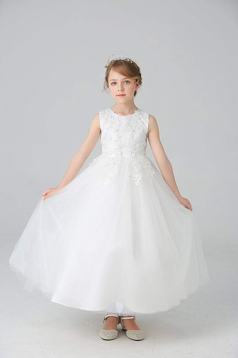 White A Line Beaded Tulle Flower Girl Dress With Appliques