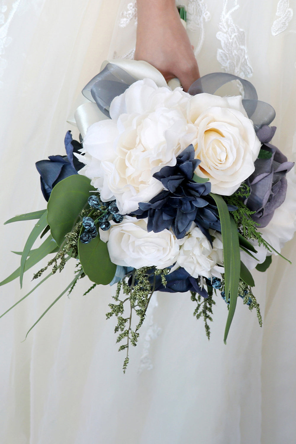 Blue Fascinating Round Silk Flower Bridal Bouquets