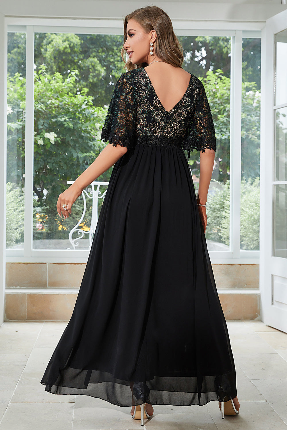 Temperament Black A Line V Neck Floor Length Chiffon Embroidered Evening Dress