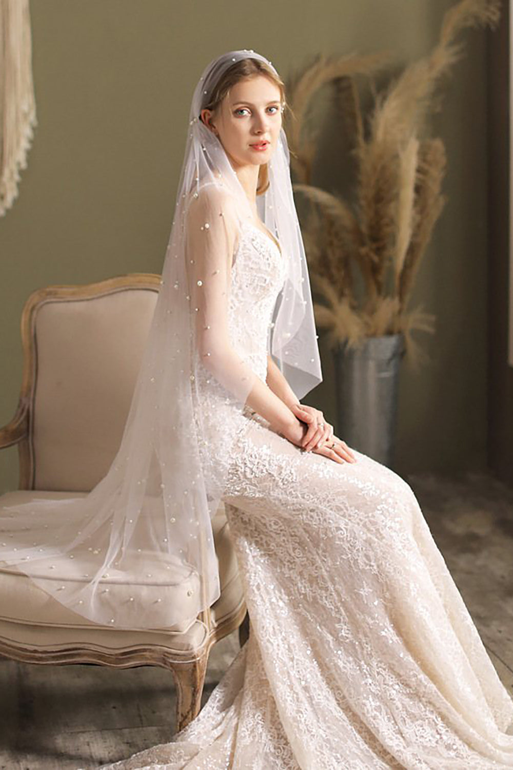 White One-tier Wedding Veil With Imitation Pearl