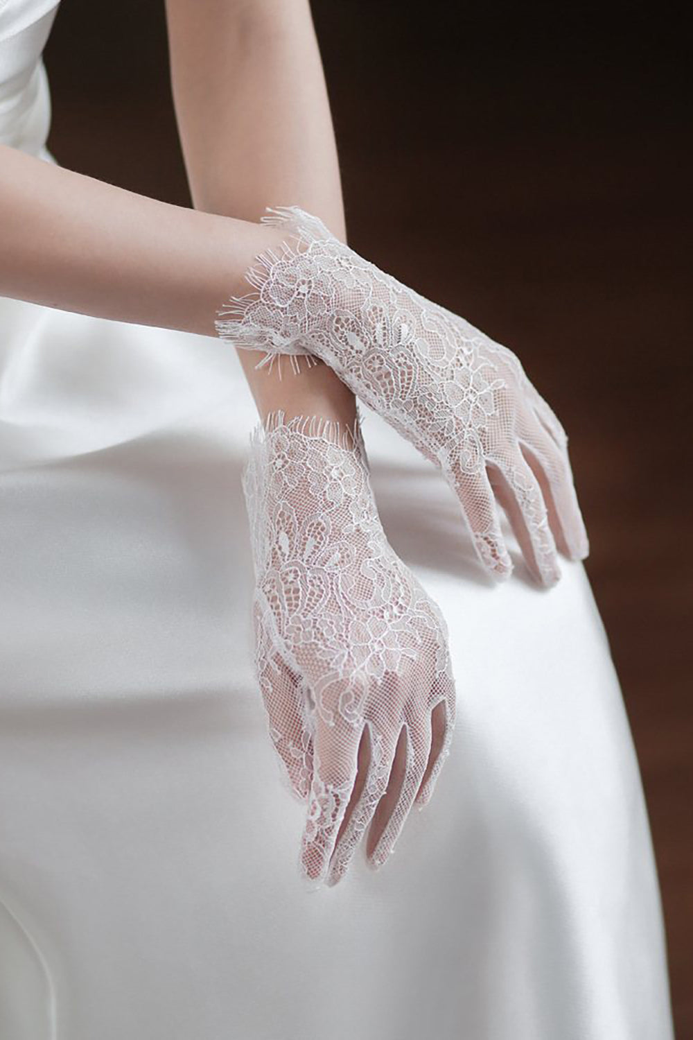 White Lace Simple Wedding Gloves