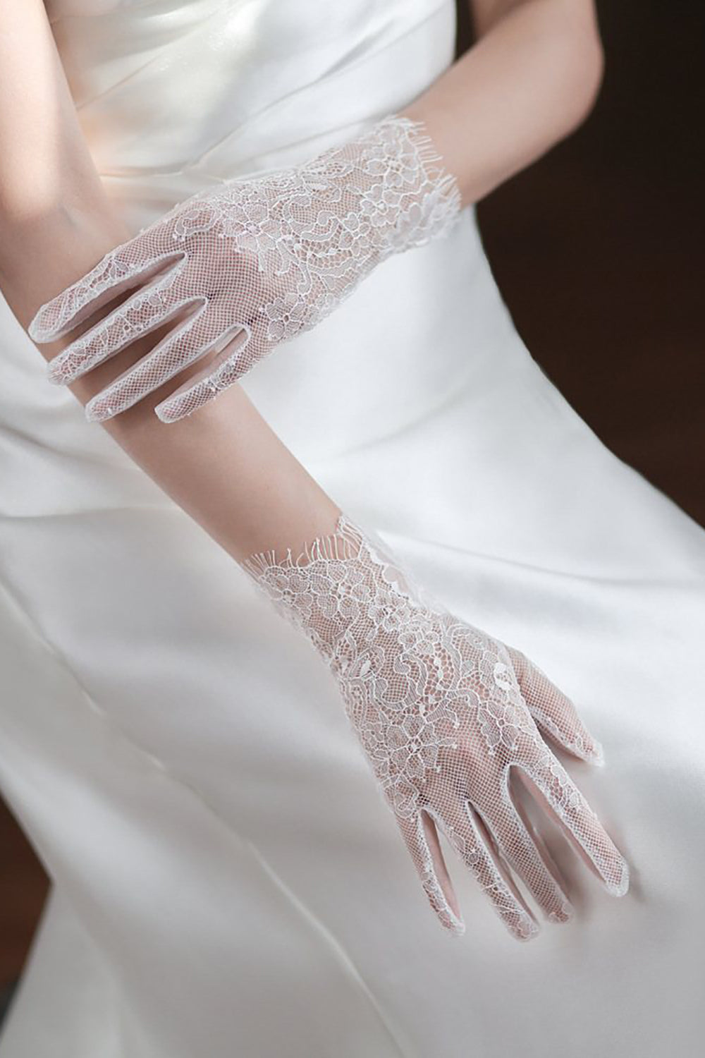 White Lace Simple Wedding Gloves