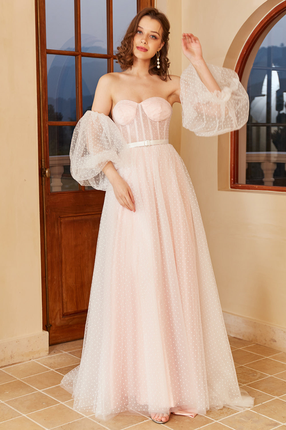 White Mermaid Sweetheart Polka Dots Wedding Dress with Puff Sleeves