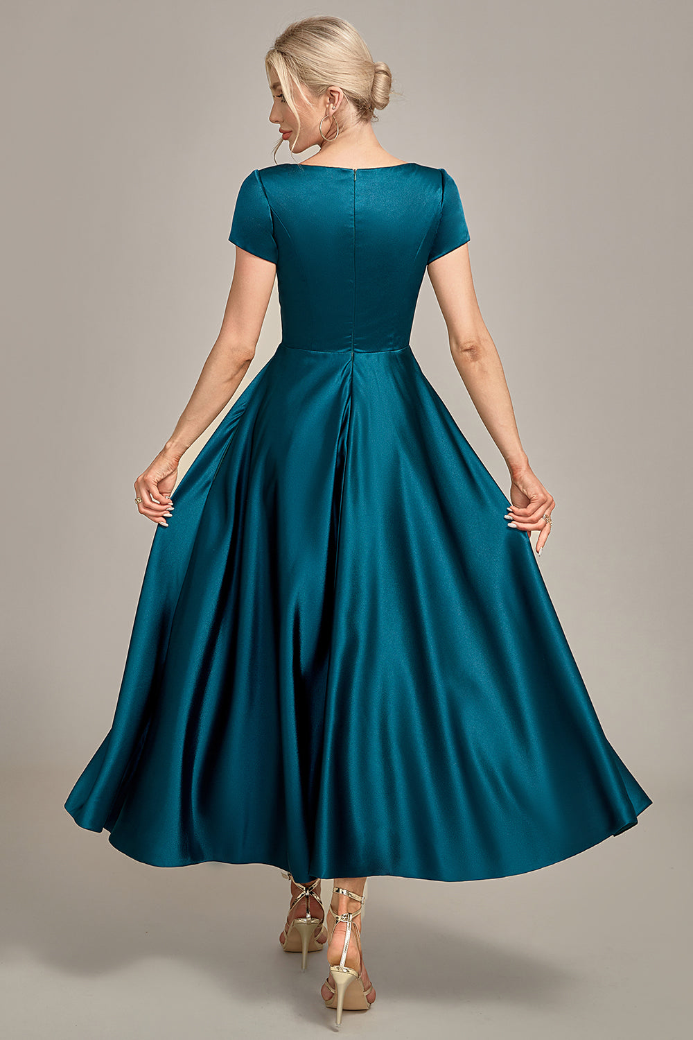 Peacock Green V-Neck A-Line Pleated Satin Mother of the Bride Dress