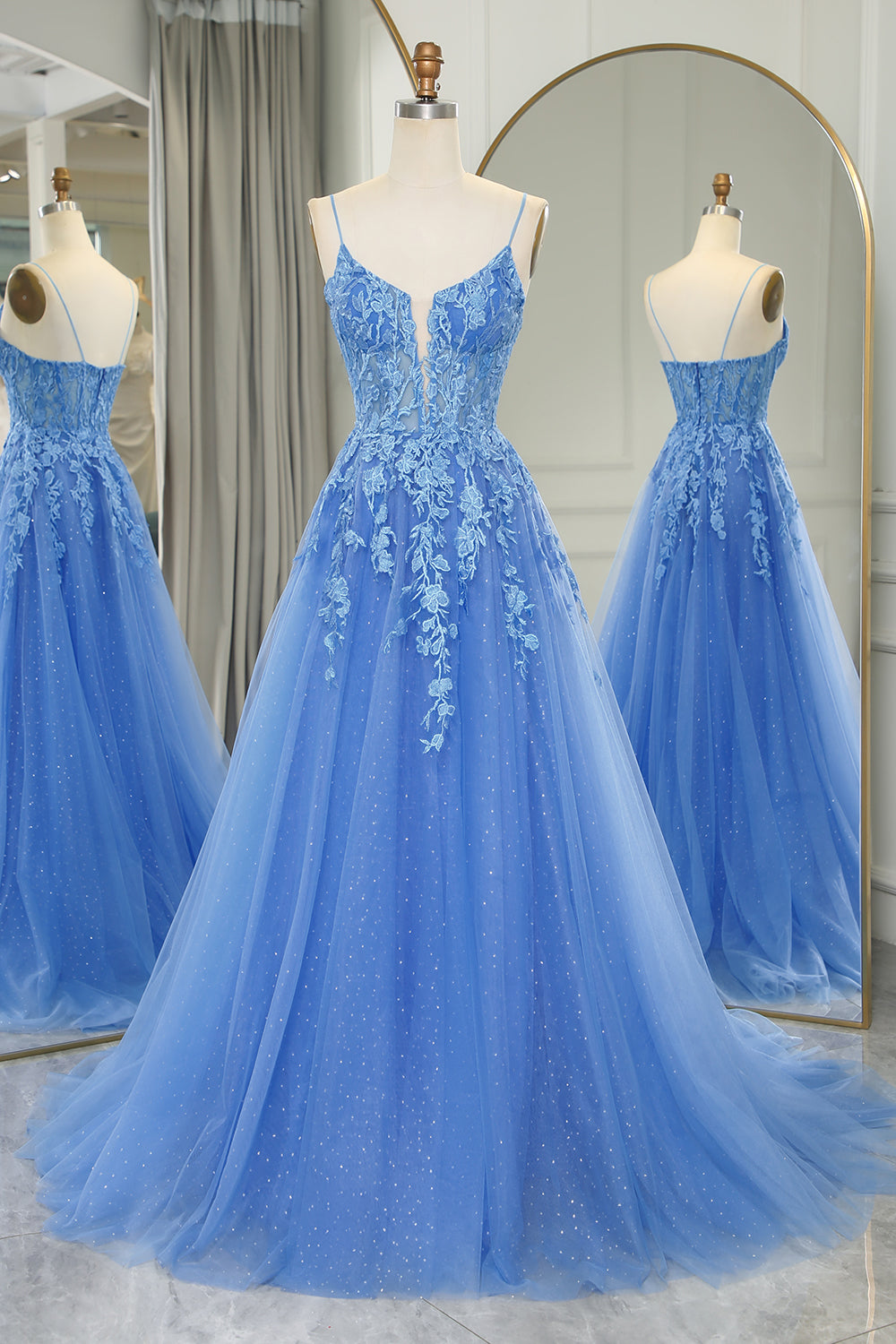 Blue A-Line Spaghetti Straps Tulle Long Prom Dress With Appliques