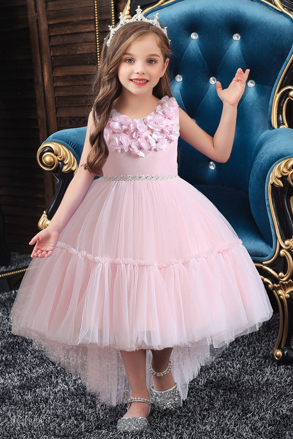 Pink Sleeveless Round Neck Tulle Flower Girl Dress with Appliques